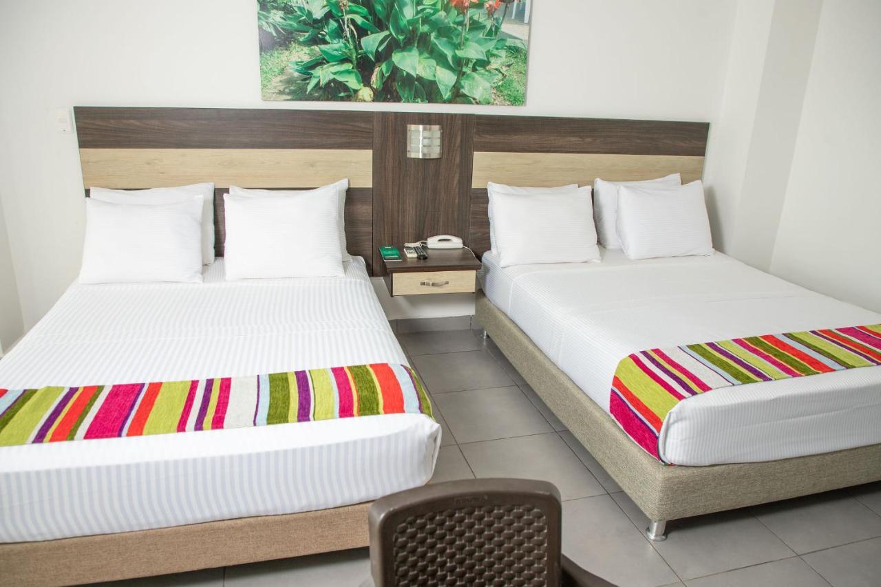 Hotel Anamela Мани Экстерьер фото